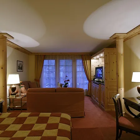 Готель Grand Zermatterhof 5*
