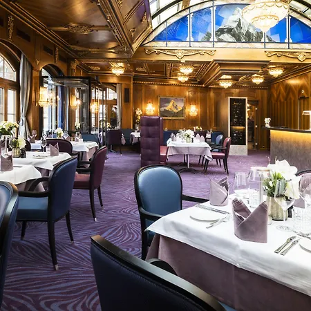 Готель Grand Zermatterhof 5*